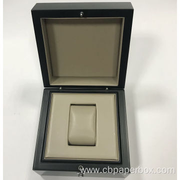 Glossy Black Wooden Gift Box For Single Watch